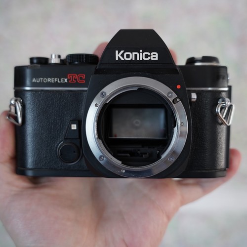 Konica autoreflex body - konica,